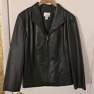 East 5th Black Leather Jacket Women’s Size XL Capsule Wardrobe Contemporary
